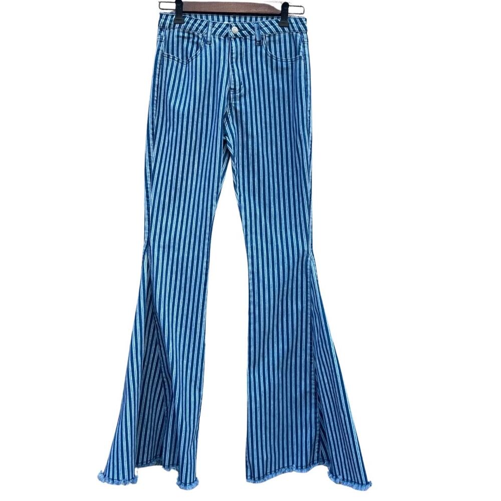 Saints & Hearts Women’s Striped Flare Jeans Size M